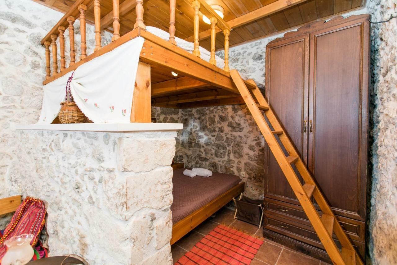 Irini΄S House Villa Alonai Bagian luar foto